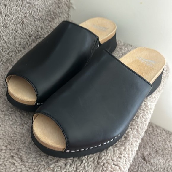 DANSKO RAVYN NAPPA BLACK - Picture 5 of 7